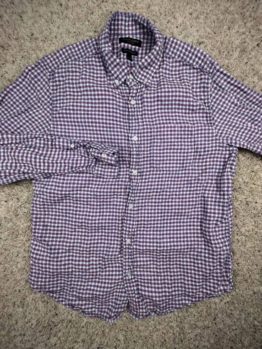 Banana Republic Linen Camden Standard Fit Button Up Shirt Large Purple Check